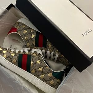 Women's Ace GG Supreme sneaker with bees